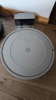 IROBOT - parfaitement fonctionnel,  multiples accessoires