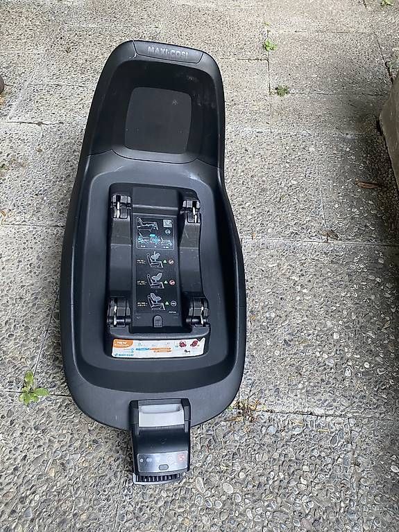 Sièges auto: Kindersitz Maxi Base  – D'occasion à Zürich par ER-