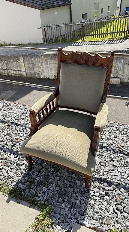 Divani: Antike Salon-Sitzgruppe – Usato da Sedrun venduto da giu_8kr2 3