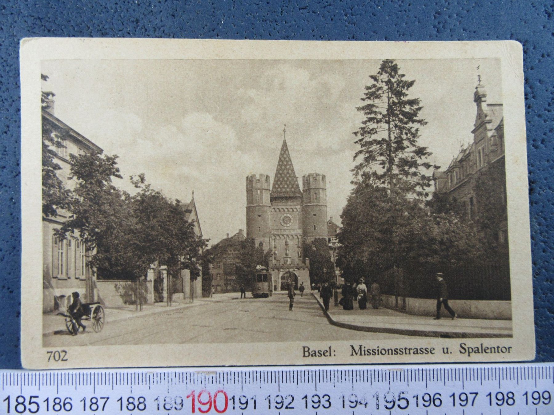 Cartoline postali: BASEL 1924 MISSIONSSTRASSE SPALENTOR TRAM NO.3  BELEBT  BUG – Usato da Ettingen venduto da Hausi4711