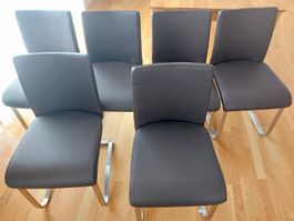 6 Freischwinger Stühle braun Kunstleder Metallgestell