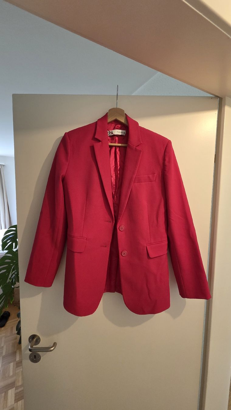 Zara Jacken: Hot pink blazer – Gebraucht aus Zürich von jul_l28v