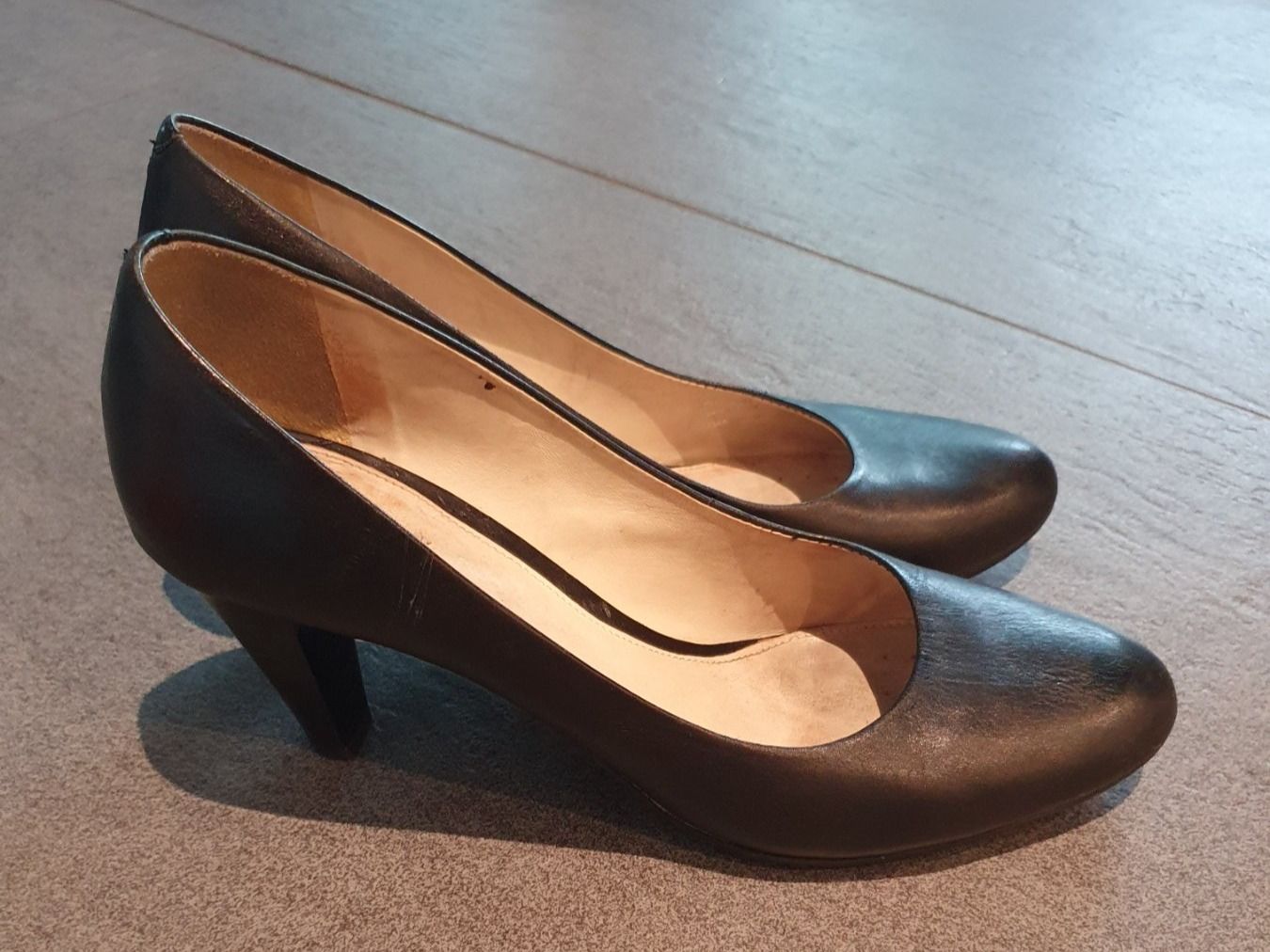 Geox Scarpe da donna: Leder Pumps Gr. 41, Absatzschuhe High Heels – Usato da Altendorf venduto da MiriCaj 3