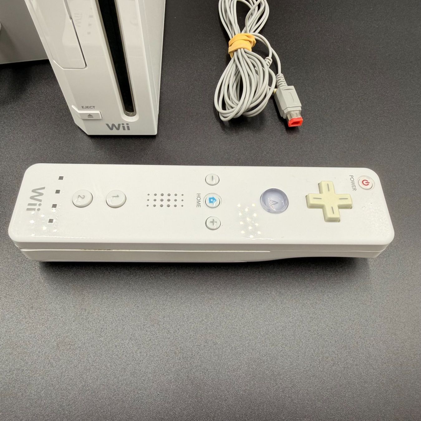 Nintendo Console: Nintendo Wii Konsole weiss – Usato da Düdingen venduto da Nerdworld 1