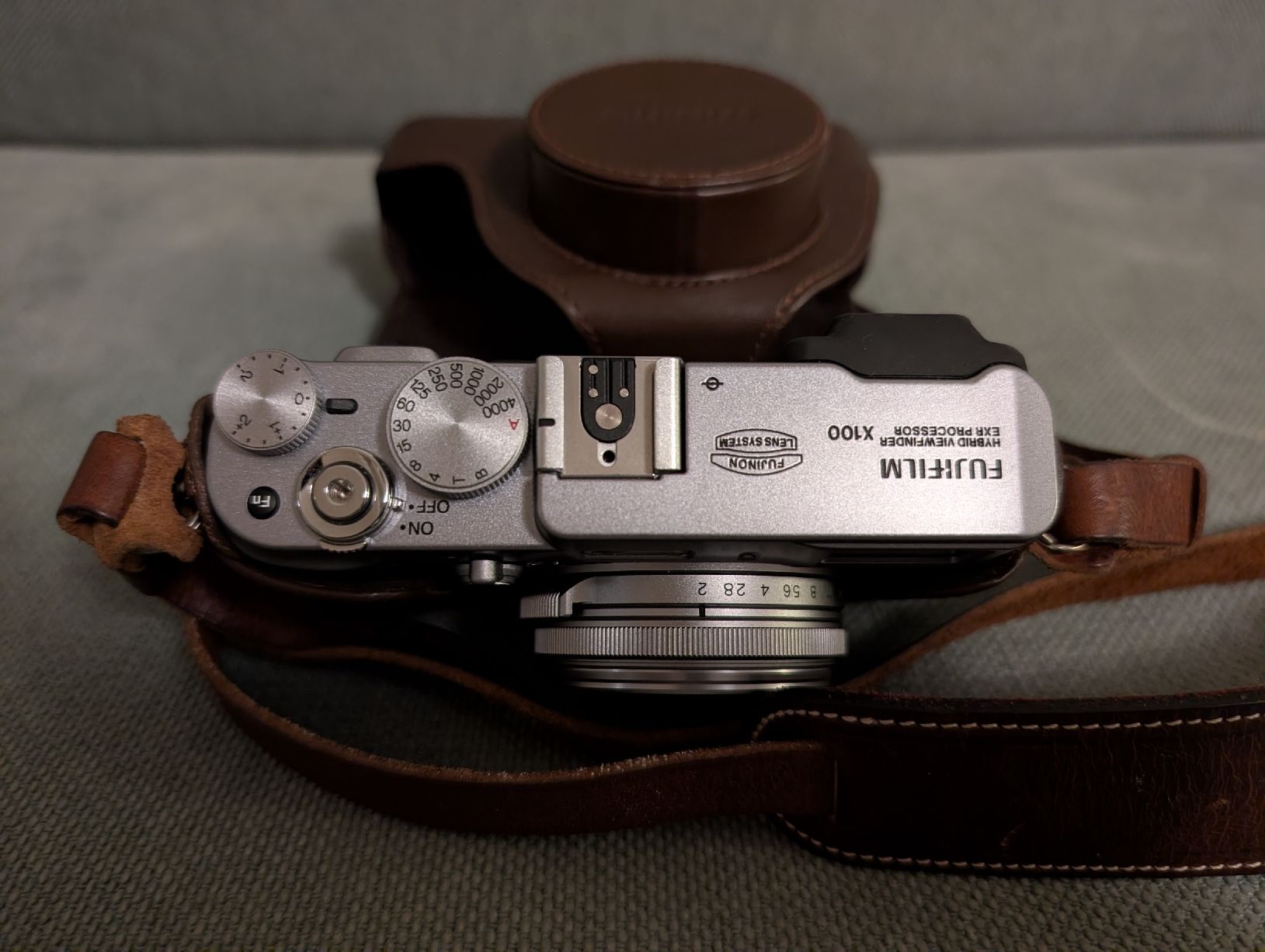 Fujifilm Fotocamera: Fujifilm X100 OG – Usato da Rapperswil SG venduto da Angebot_Nachfrage 1