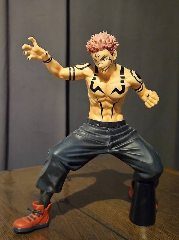 Statuette: Jujutsu Kaisen figurines  – Usato da Yvonand venduto da Hannah24 2
