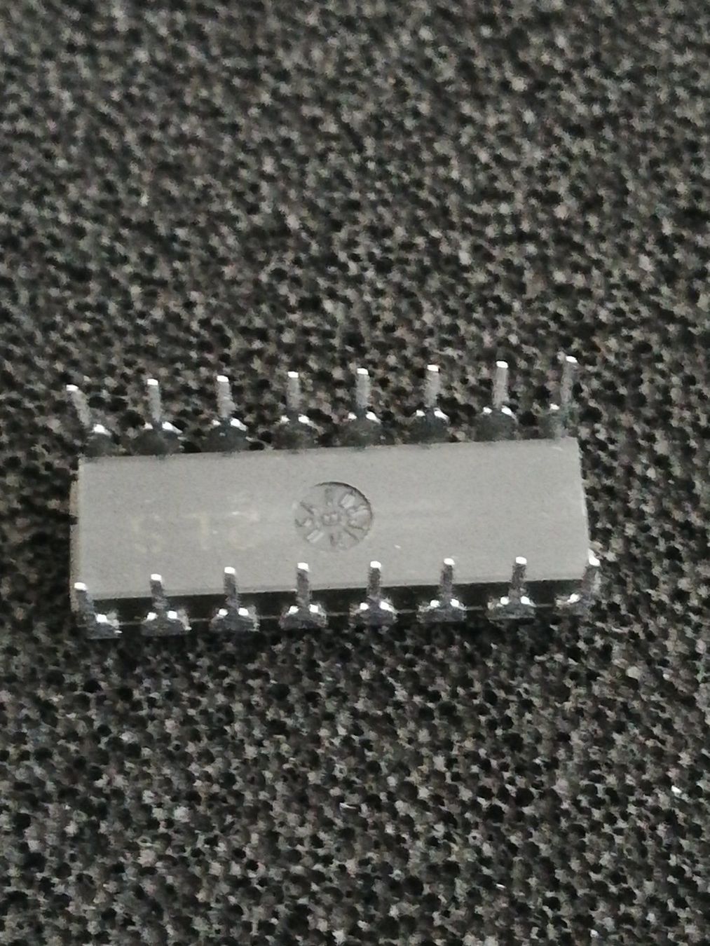 Jeux: D-RAM Dynamic Memory – D'occasion à Niederneunforn par Gusti123 5