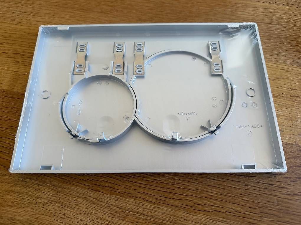 WC: Plaque de déclenchement gris argenté, pour Geberit Sigma 01 – Nuovo e nell'imballaggio originale da Vugelles-La Mothe venduto da Tcho 1