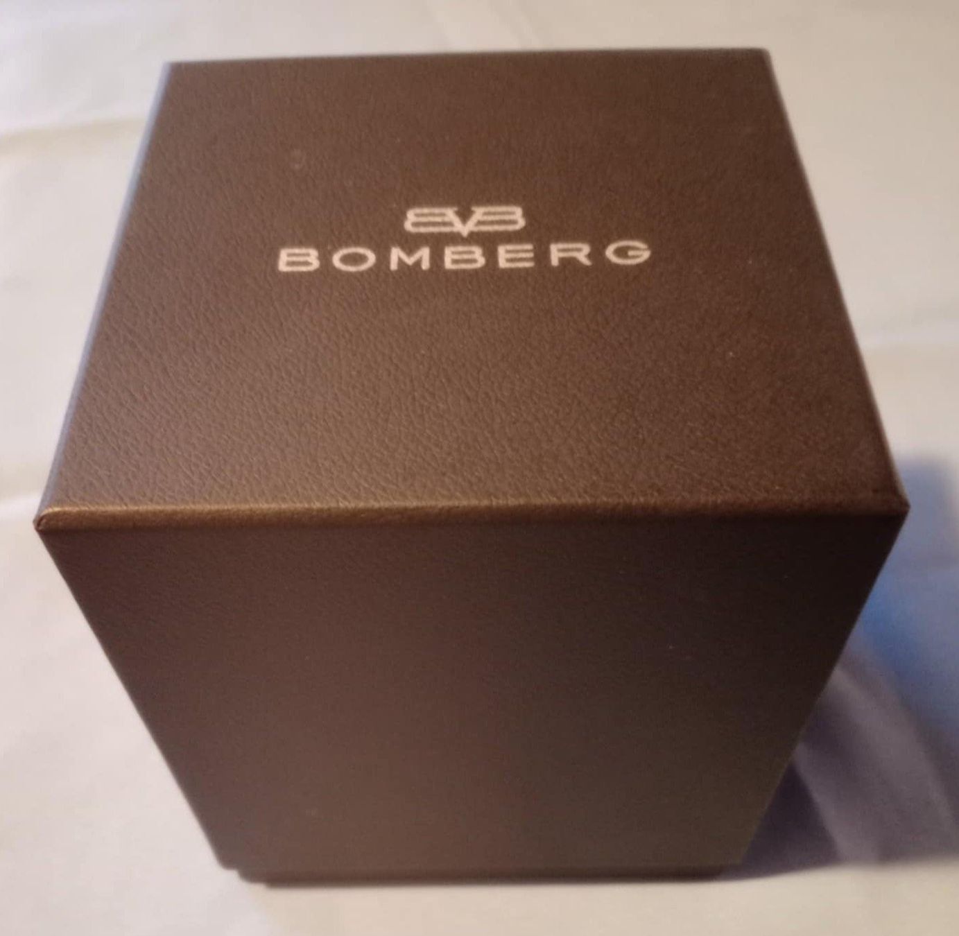 Scatole porta orologi: Boîte à Montre BOMBERG - Swiss – Usato da Le Locle venduto da borgespatricia 5