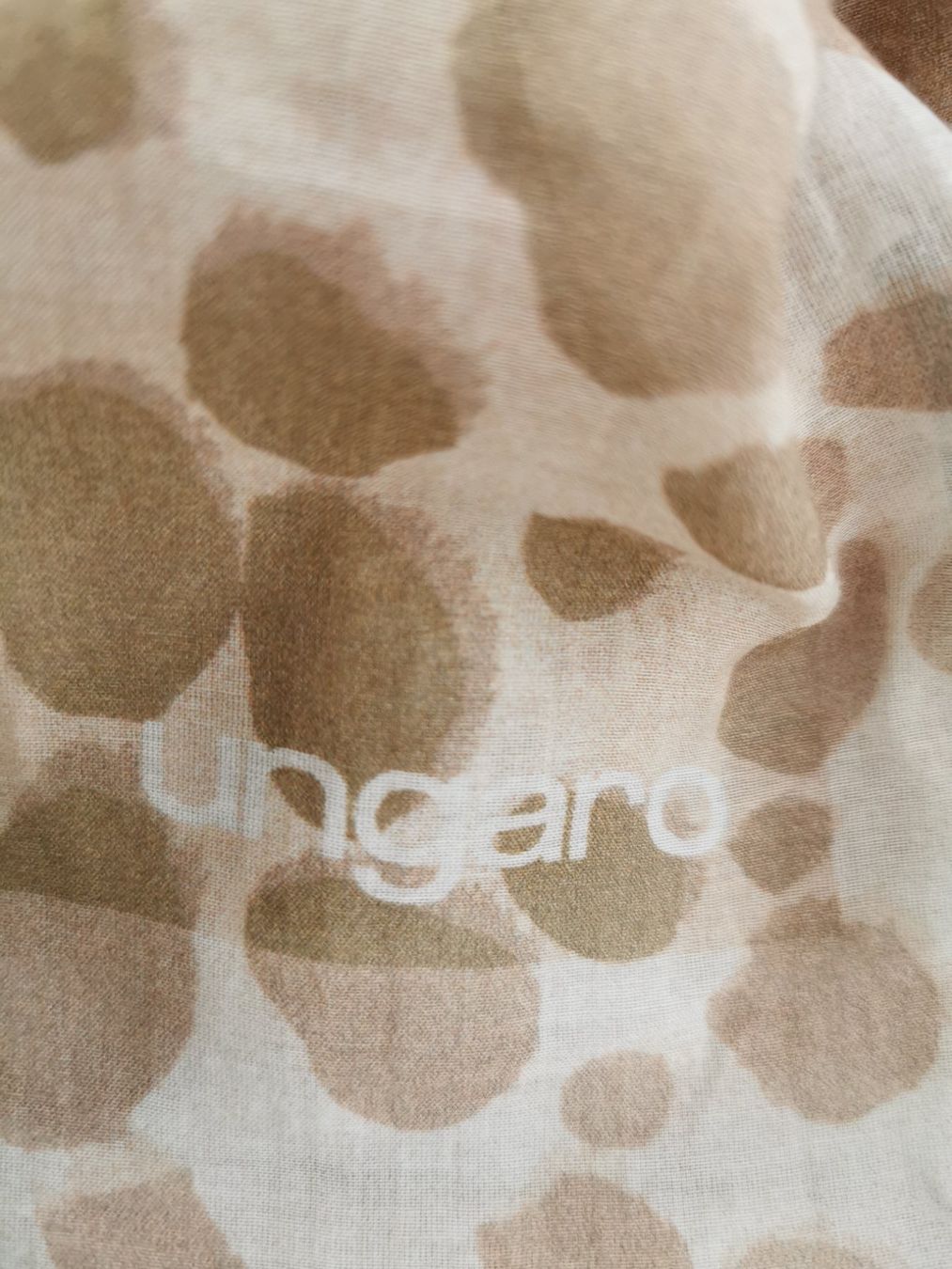 Foulard & Sciarpe: Ungaro zarter Schal – Usato da gachnang venduto da tibus1 2