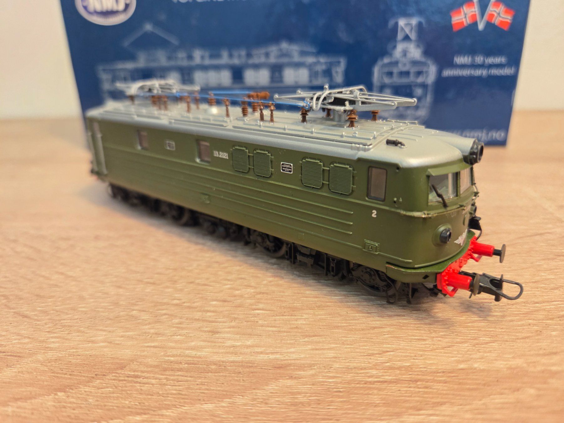 Fulgurex Modellini di ferrovie: NMJ 82.101 E-Lok EI 13.2121 NSB H0 – Nuovo e nell'imballaggio originale da St-Aubin-Sauges venduto da Lo_Go 3