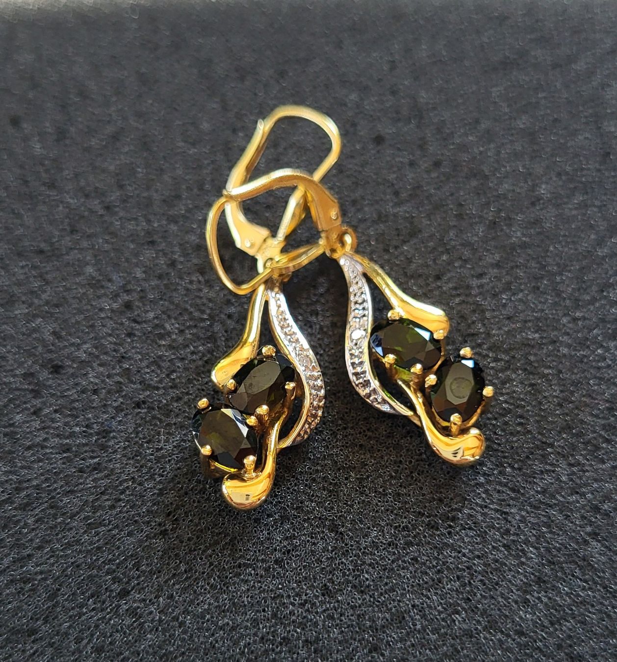 Ohrringe & -stecker: Gold 750  Brillanten/Steinen Ohrhänger – Gebraucht aus Wald ZH von Dasilver 3