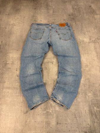 Vintage Levis Straight Jeans (XL)