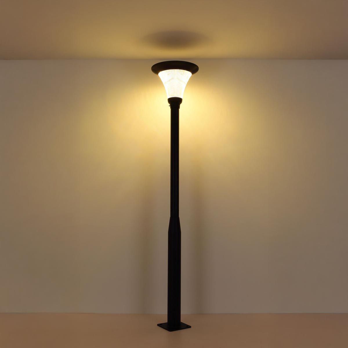 Lampen: LED Aussen Stehleuchte,IP54, 336 cm – Neu (gemäss Beschreibung) aus Kreuzlingen von Smart-Light 2