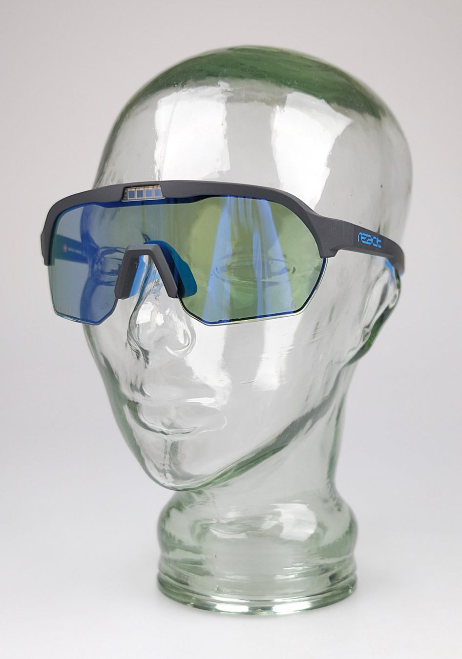 Lunettes & Verres: React Optray Sonnenbrille - (Sky) – Neuf (Voir description) à Volketswil par brockipfannenstil 4