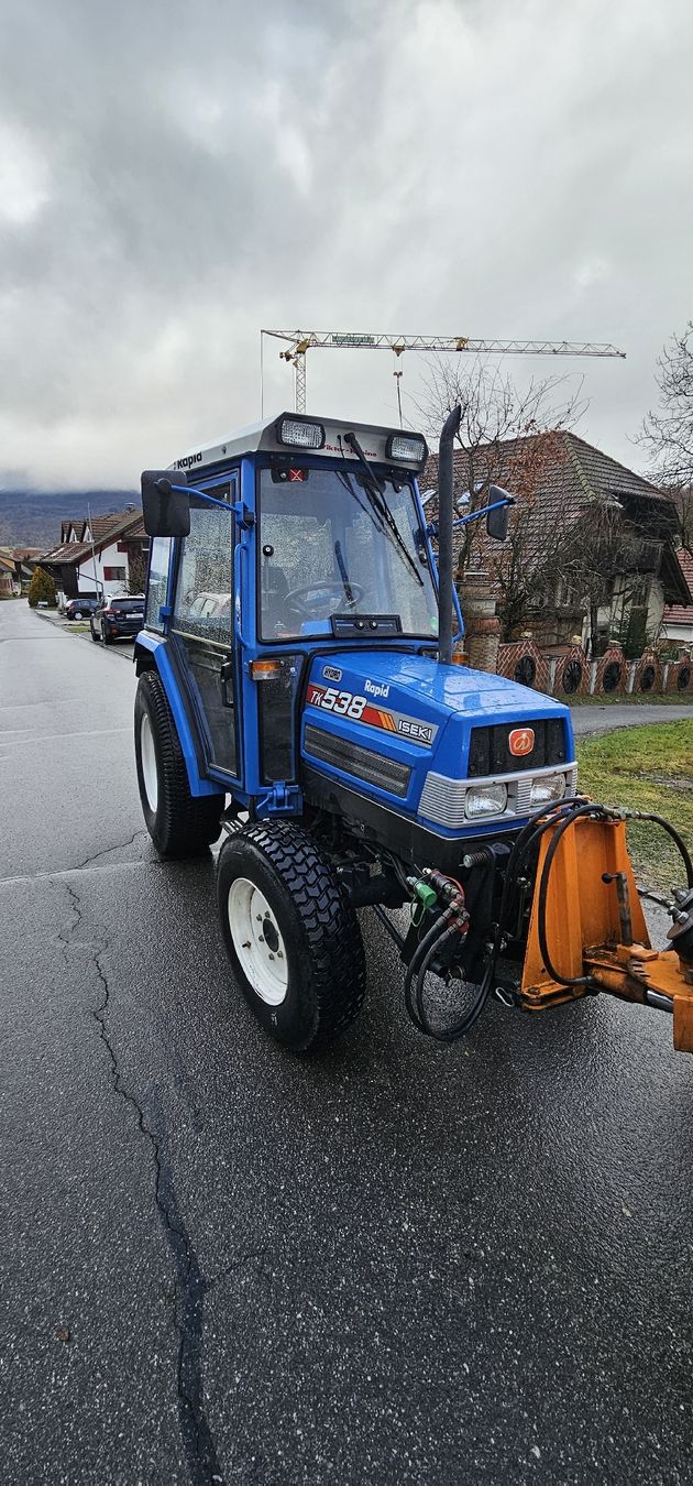 Iseki Traktoren: Traktor Iseki TK 538 HF – Gebraucht aus Kestenholz von Arion4703