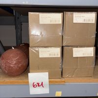 681 Posten Raureif Kugel-Kerze 120mm aus Liquidation