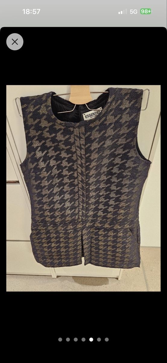 Essentiel Antwerp Kleider: Kleid Essential Antwerp – Gebraucht aus Meilen von Tulip5 2