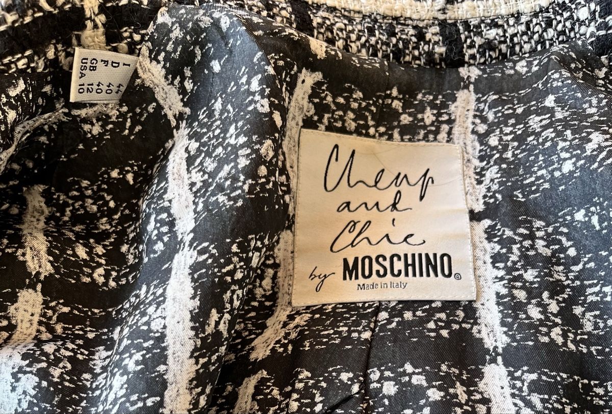 Costumi: MOSCHINO Kostüm Gr. 40 – Usato da Aarau venduto da PPhof96 3