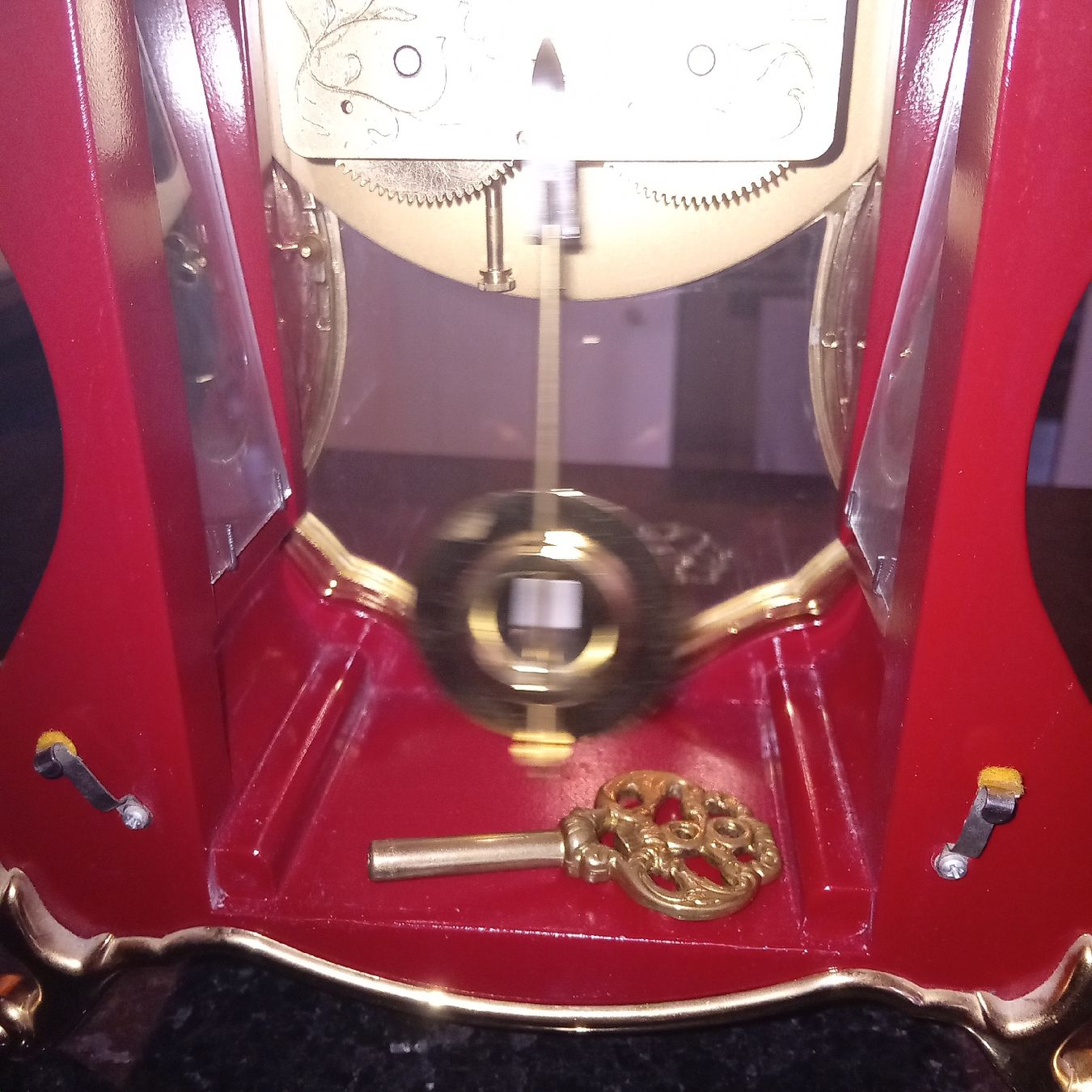 Eluxa Orologi da terra & Orologi da parete: Edle Neuenburger Pendule Eluxa Trianon – Usato da Fischbach-Göslikon venduto da 1Pedro1 2