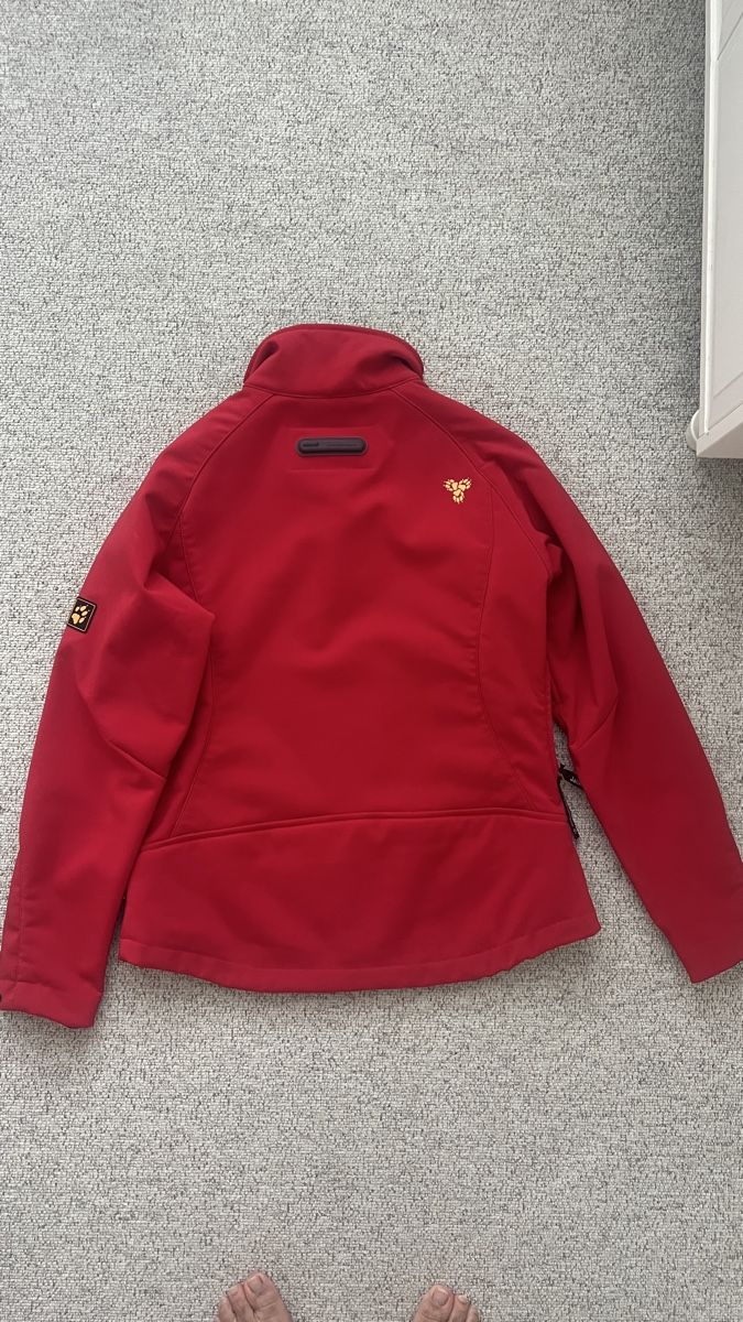 Jack Wolfskin Giacche: Jack Wolfskin Softshell Jacke, Damen Grösse M, Rot! – Usato da Zollikerberg venduto da Chita440 9