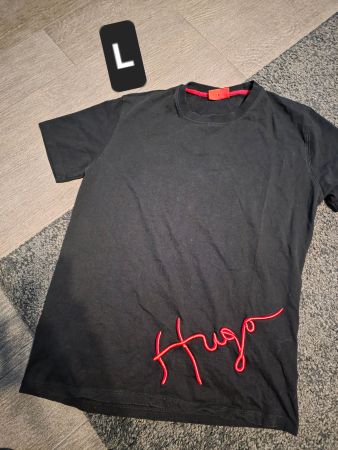 T-Shirt Hugo Boss schwarz Grösse L gebrauchter Zustand