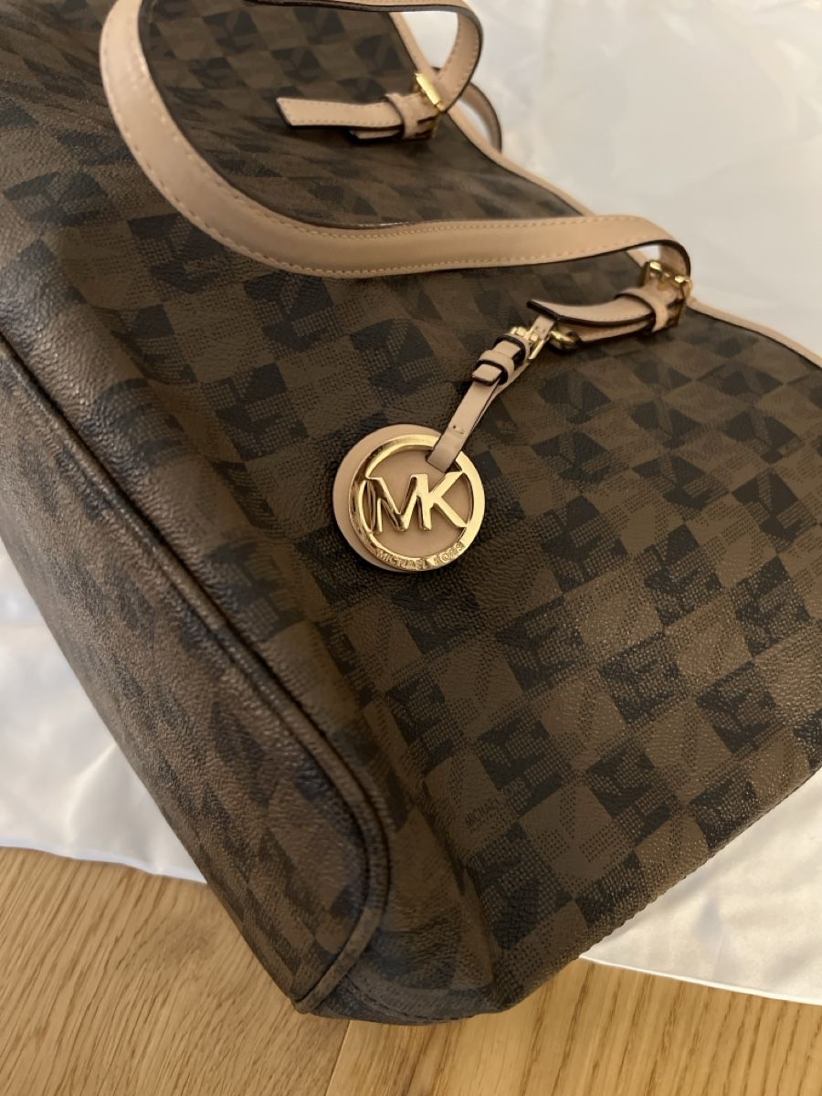 Michael Kors Borse da donna: Michael Kors Shopper oder Laptoptasche – Usato da Sins venduto da Cojedu 4