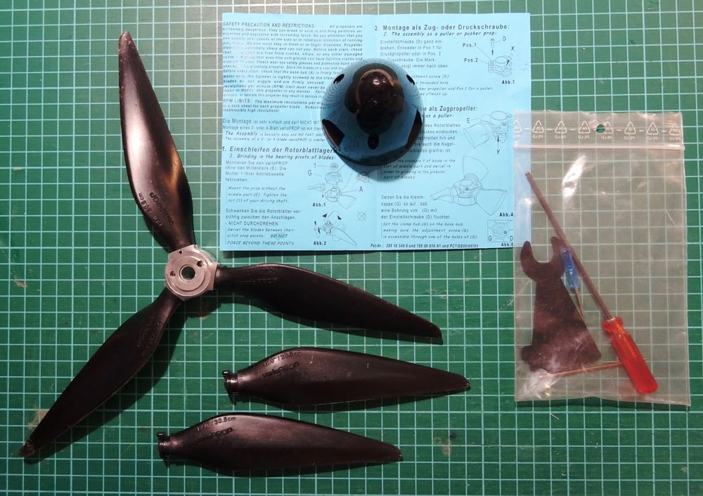 VarioPROP 3-Blatt Propeller 12C, 12