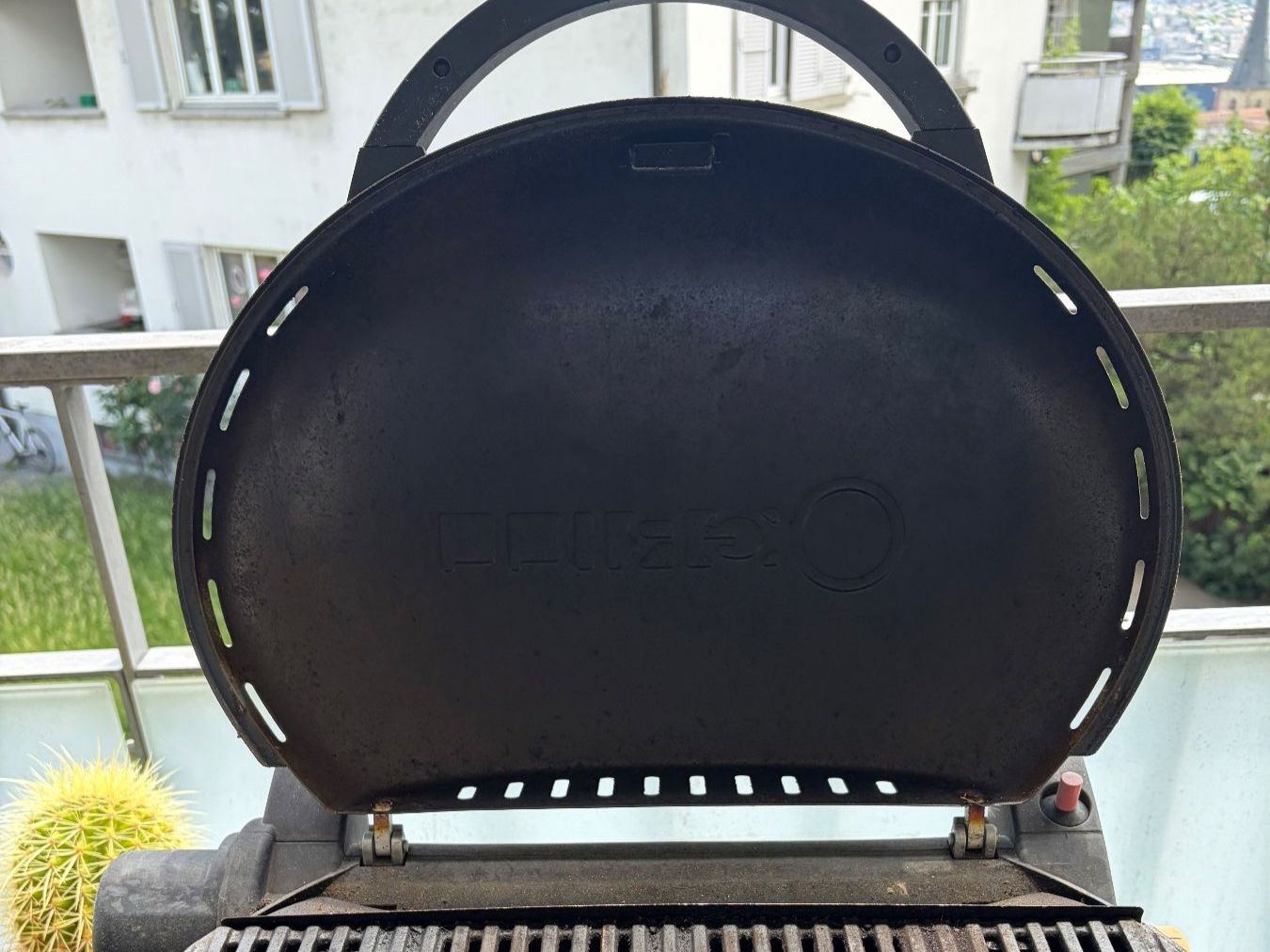 Griglie: O Grill 1000 portable LP Gas Grill – Usato da Luzern venduto da Lampion 3