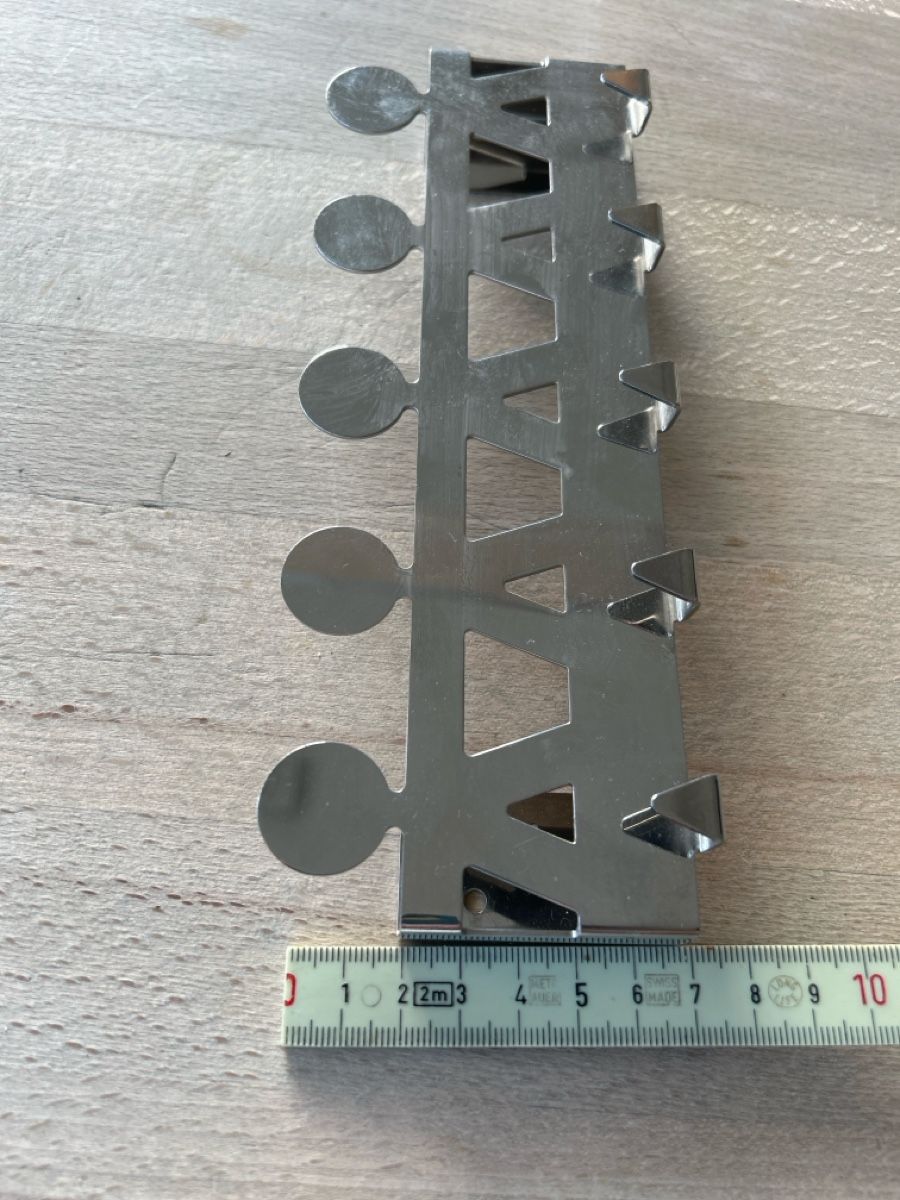 Alessi Garderobe: Alessi Hakenleiste – Gebraucht aus Hagendorn von matisse01 3