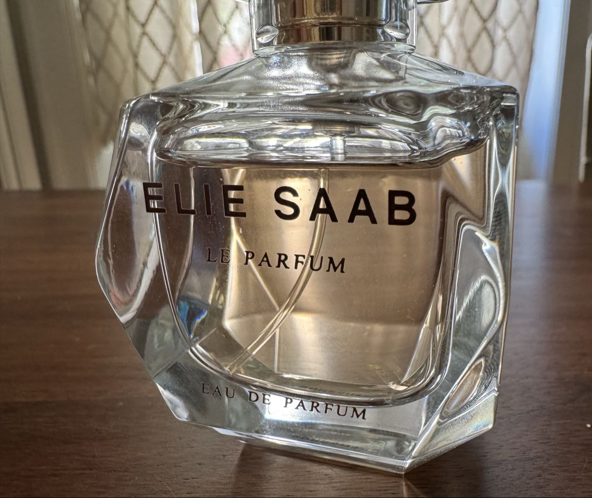 Elie Saab Parfum & Eau de Toilette: Elie Saab Le Parfum Eau de Parfum 50ml – Neu (gemäss Beschreibung) aus Zürich von yas_7vdk 1