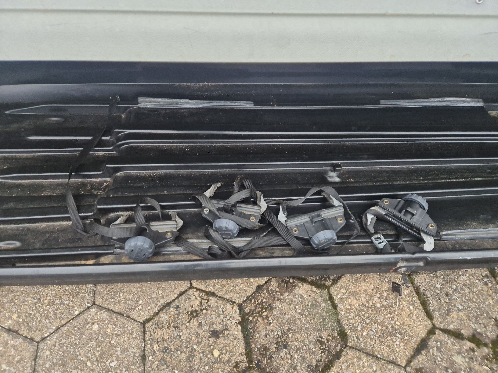 Thule Coffres de toit: Thule Pacific 700 Dachbox – D'occasion à Unterkulm par Stiibiz 2