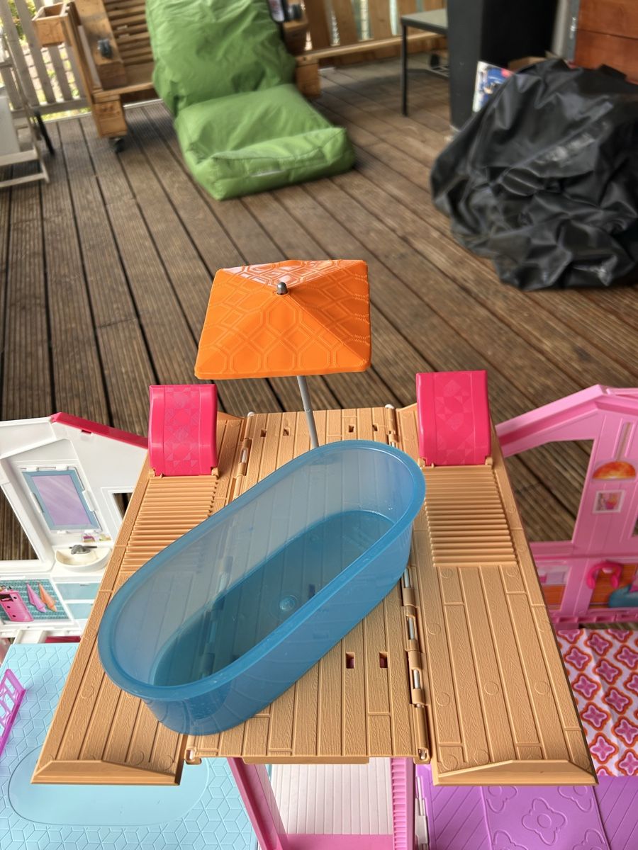 Barbie Case e mobili per bambole: Barbie Traumhaus – Usato da Rüti ZH venduto da Helen_333 1