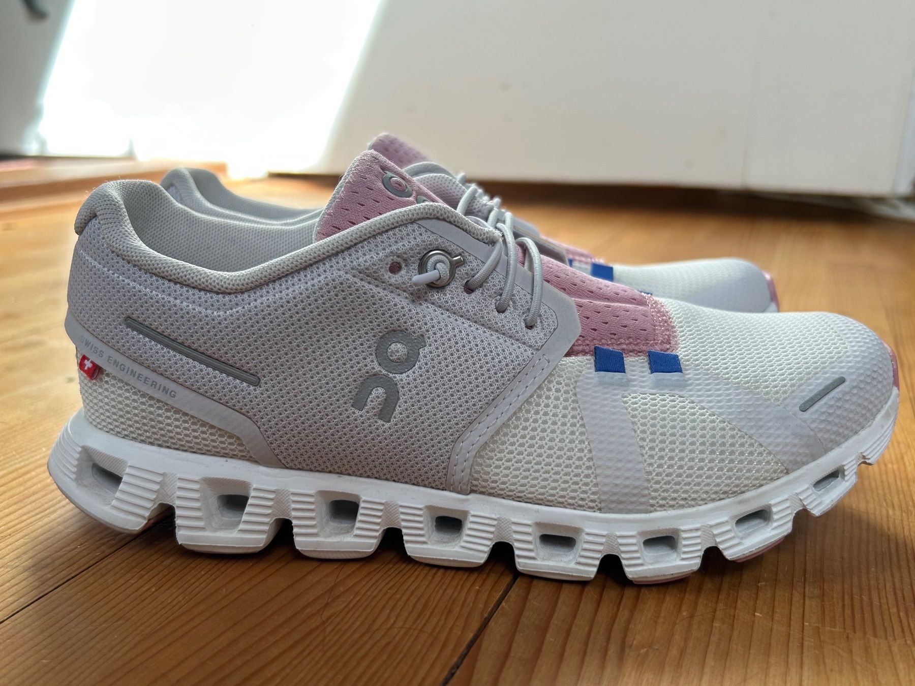 On Chaussures femmes: On schuhe cloudtec – Neuf (Voir description) à Menziken par sense83 1