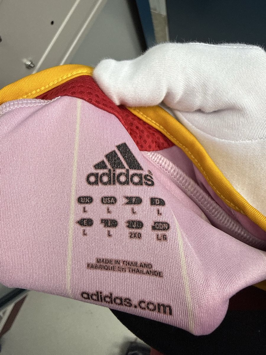 Adidas Canottiere & Pantaloni: Adidad Spain (2006) – Usato da Lausanne venduto da Unehistoiredesapes 3