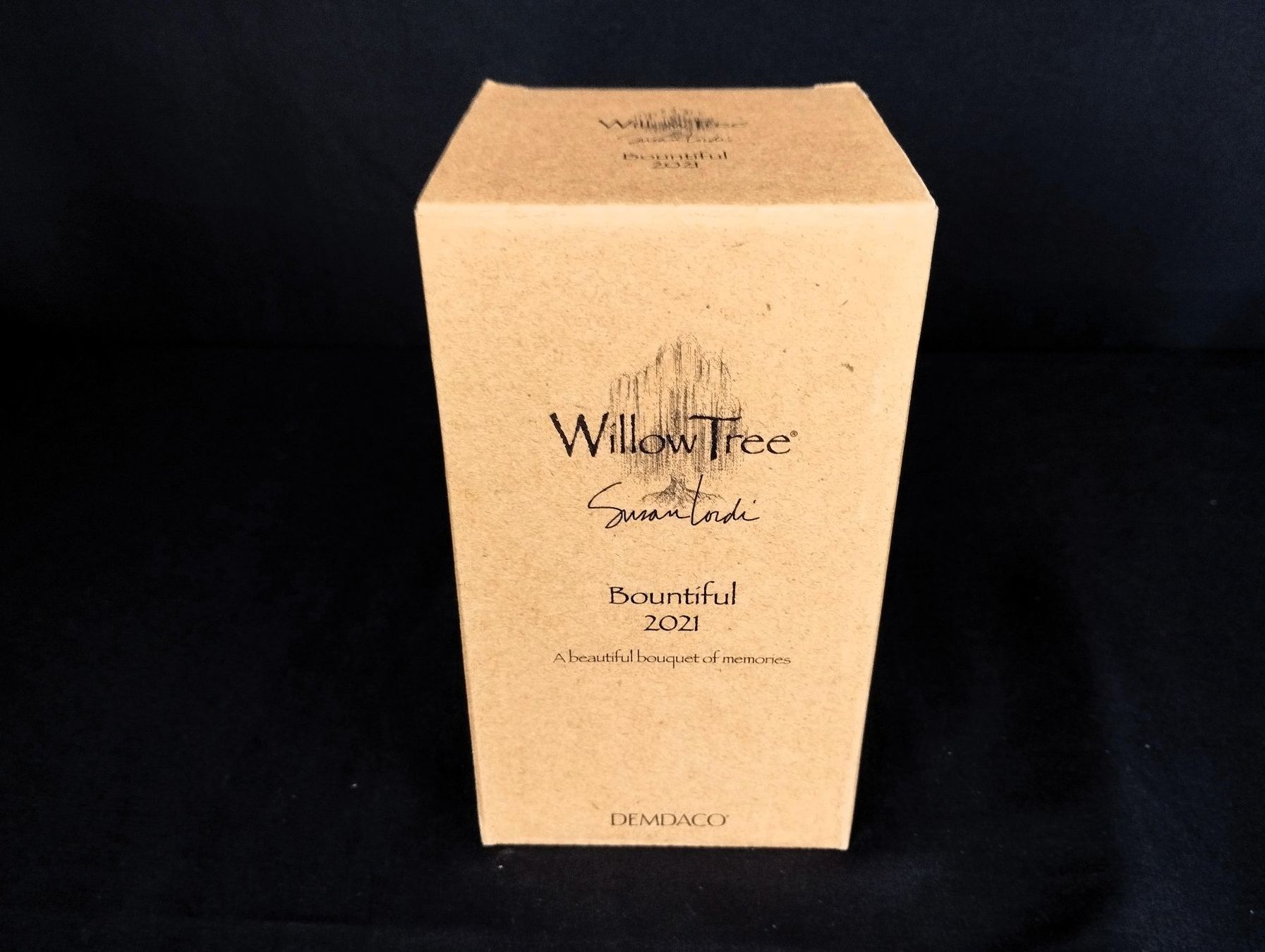 Willow Tree Statuette: DEMDACO Willow Tree Figur "Bountiful 2021" – Usato da Schübelbach venduto da Restwert_Schubelbach 1