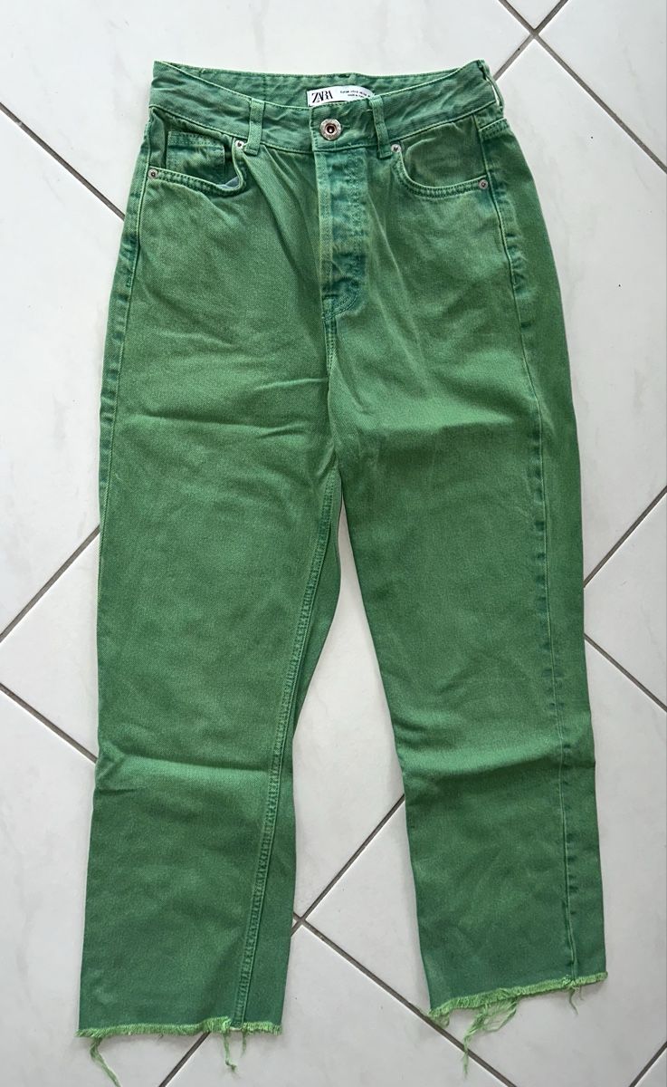 Zara Jeans: ZARA JEANS GR. 34 neuwertig – Neu (gemäss Beschreibung) aus Unteraegeri von MH203 3