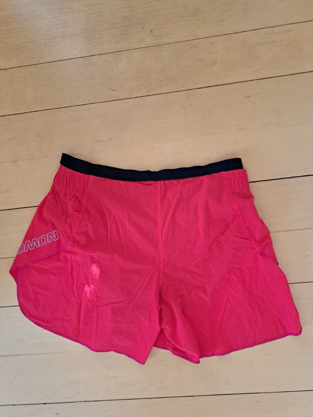 Salomon Pantaloni: Salomon running Shorts – Usato da Thalwil venduto da sternenstaub369 1