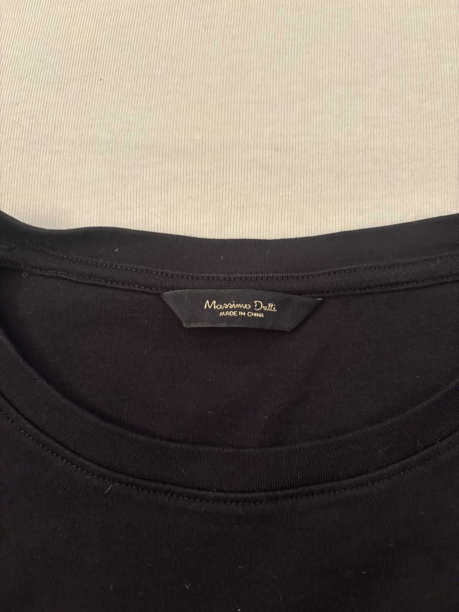 Massimo Dutti T-shirt: Massimo Dutti T-shirt – Usato da Zürich venduto da Niklaus97 1