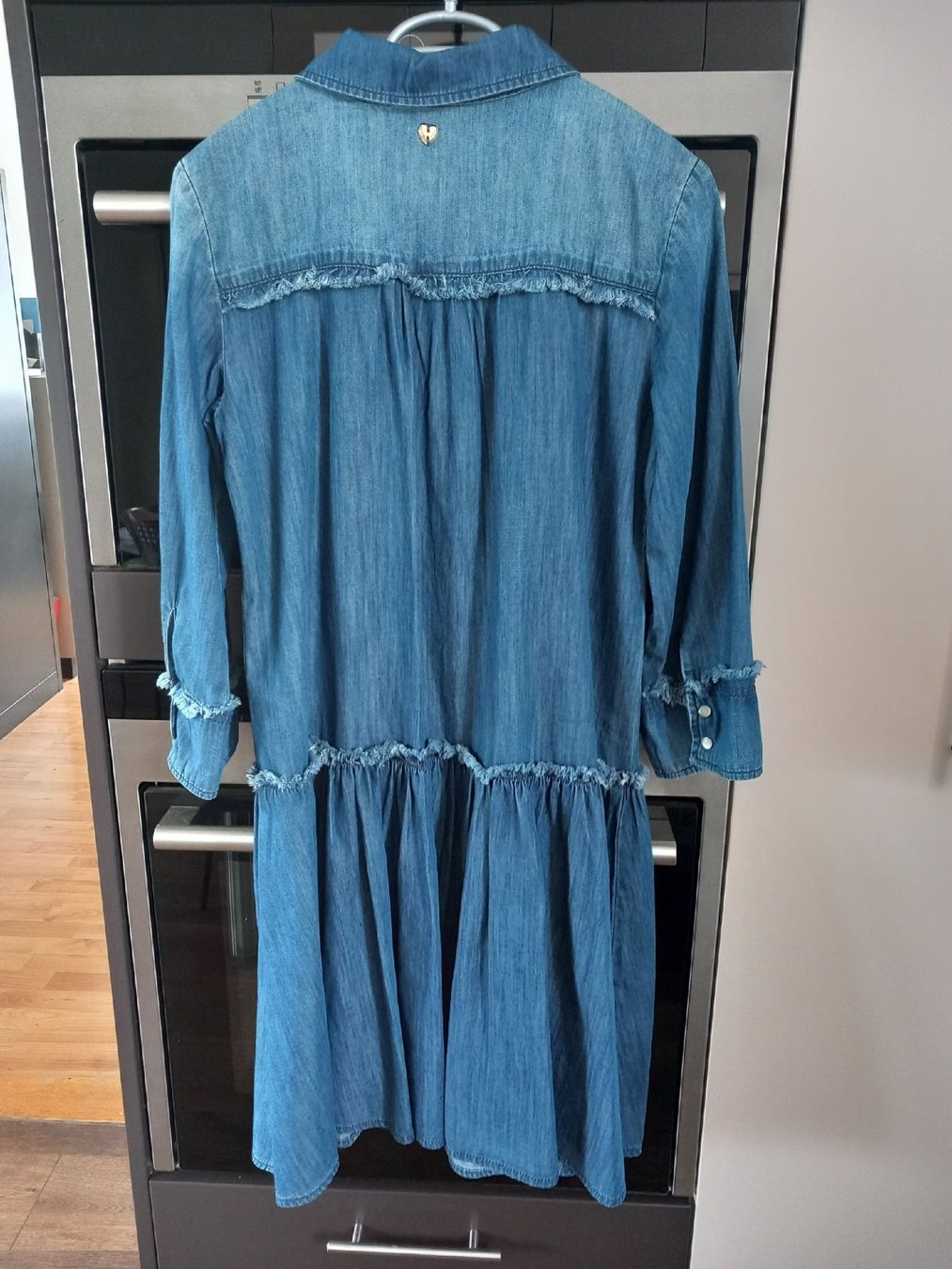 Twinset Kleider: Jolie robe en jeans TWINSET – Gebraucht aus Boudry von Fionette 3