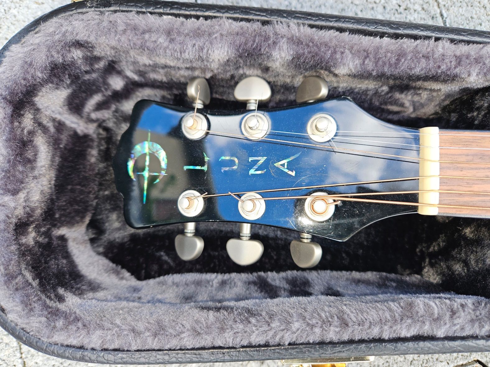 Instruments de musique: Luna Gitarre – D'occasion à Brittnau par dxf 2