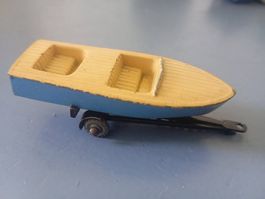 Matchbox Schiff und Anhänger