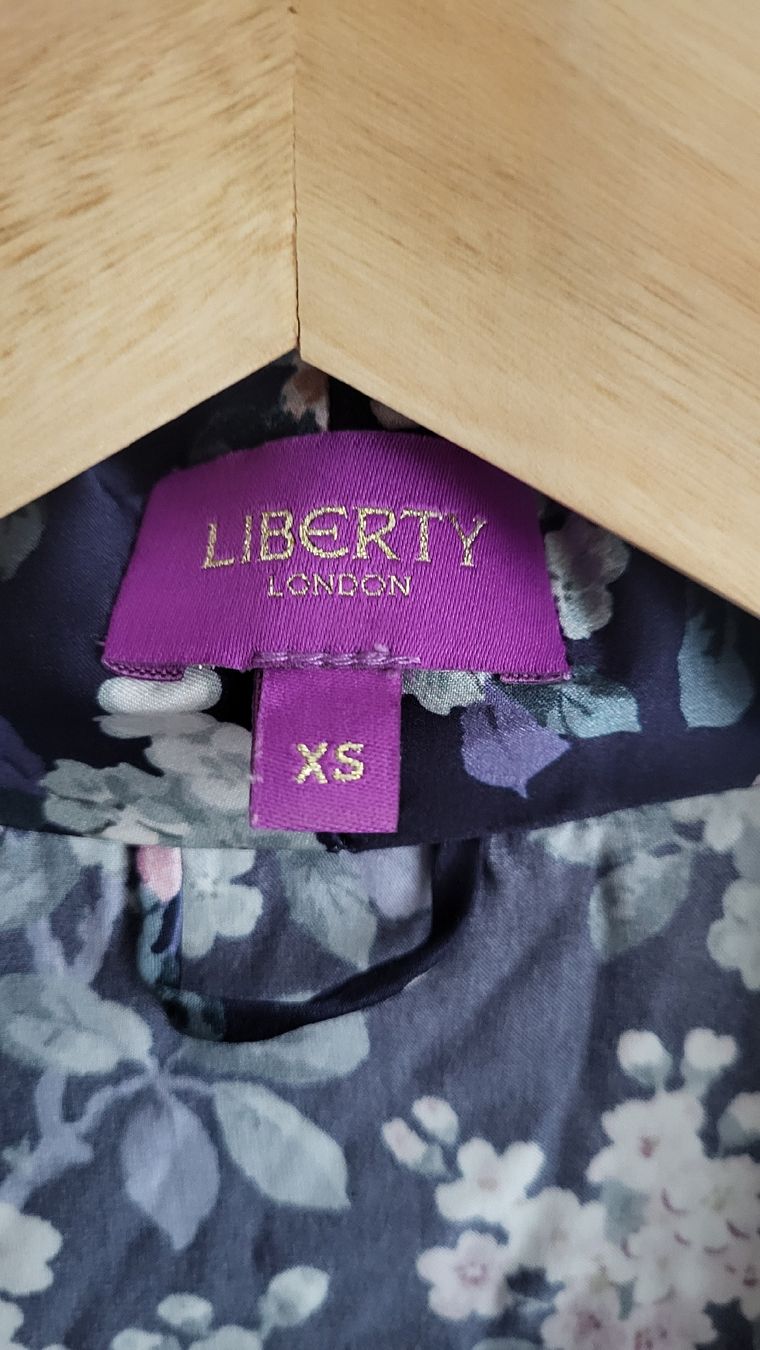 Bademäntel: Liberty 100% silk bath robe – Gebraucht aus Winterthur von dk4112 1