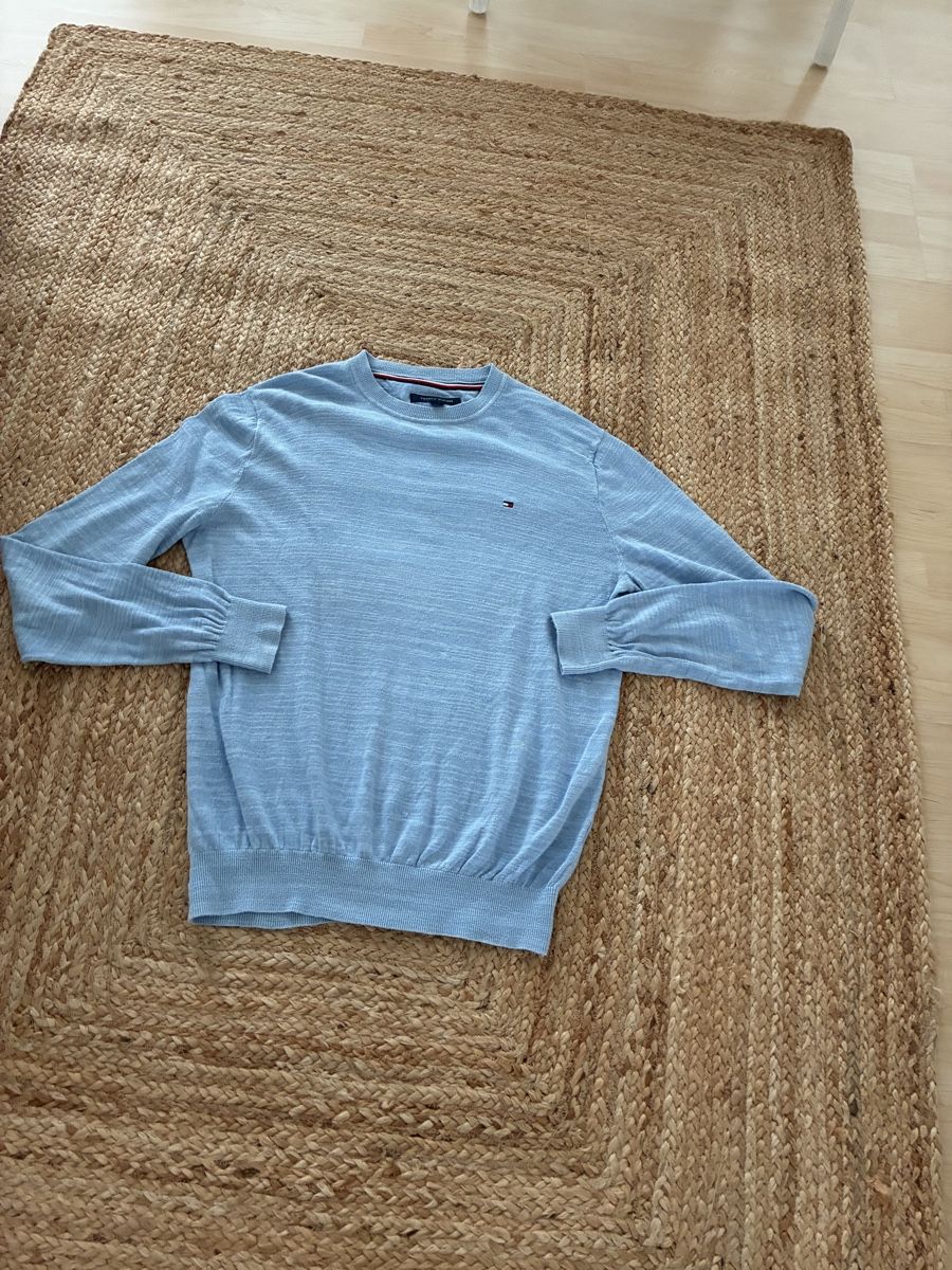 Tommy Hilfiger Pullover & Sweatshirts: Tommy Hilfiger Pullover hellblau Rundhals. Gr. S – Gebraucht aus Dübendorf von mar_s66c 2