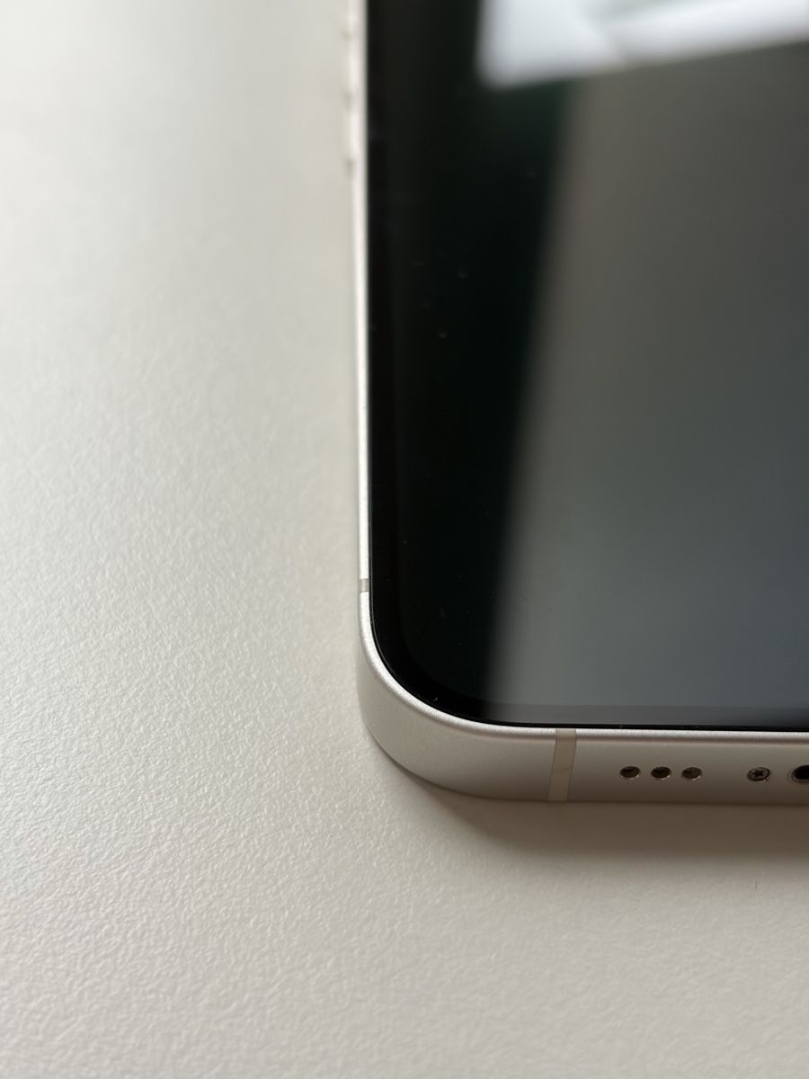 Apple Portables: iPhone 13  – D'occasion à Zürich par _Sophia_Beyeler_ 5