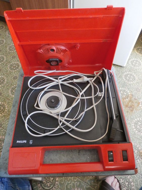 Platine vynile tourne disque 33 ou 45 tours PHILIPS F7124 SYNCHRO DRVE - Photo, audio & vidéo