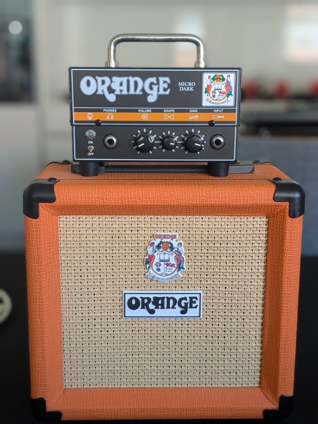 Amplificatori: Orange Micro Dark 20W Guitar Amp Head w/ Cab – Usato da Zürich venduto da salaciamilkyway