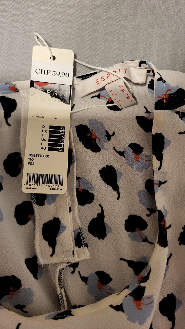 Esprit Chemisiers: Neu Bluse Esprit, Gr XS – Neuf (Voir description) à Suhr par lul_87gh 2