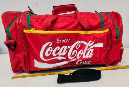 sehr schöne und grosse Coca-Cola Sporttasche