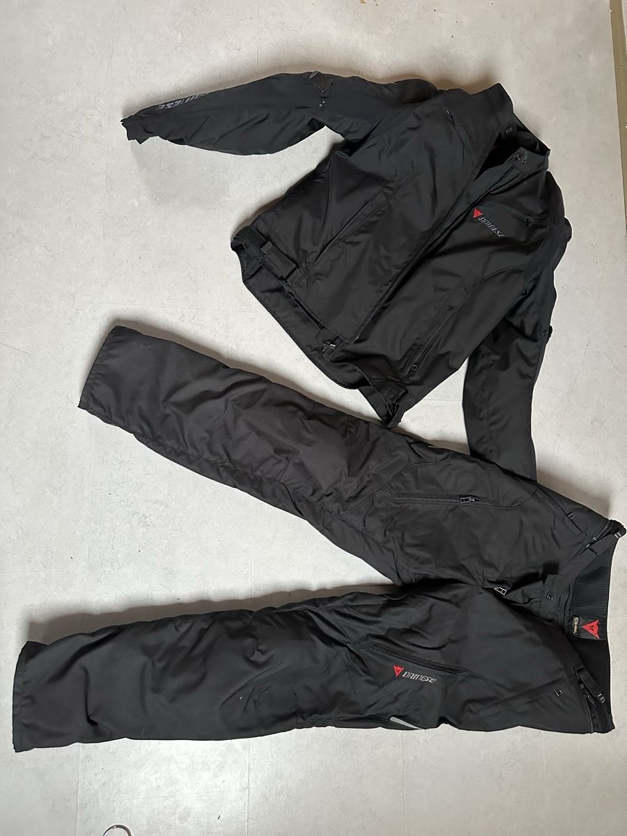 Dainese Hosen: Motorrad kleider – Neu und originalverpackt aus Wohlen b. Bern von chrige84